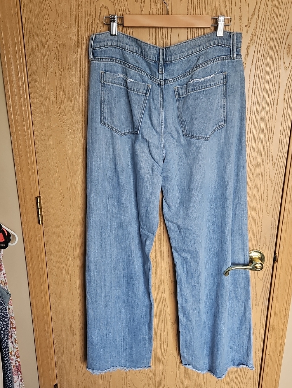 Lucky Brand Light Wash Palazzo Jeans - Picture 7 of 13